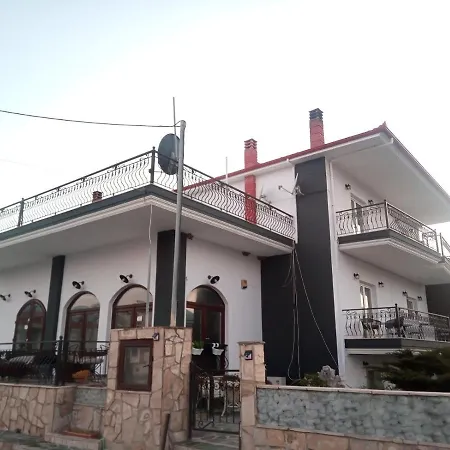 Villa Camellia Apartment Vrasna